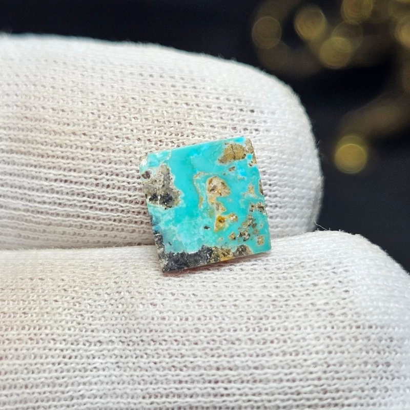 نگین سنگ طبیعی فیروزه معدنی نیشابور کد  37369