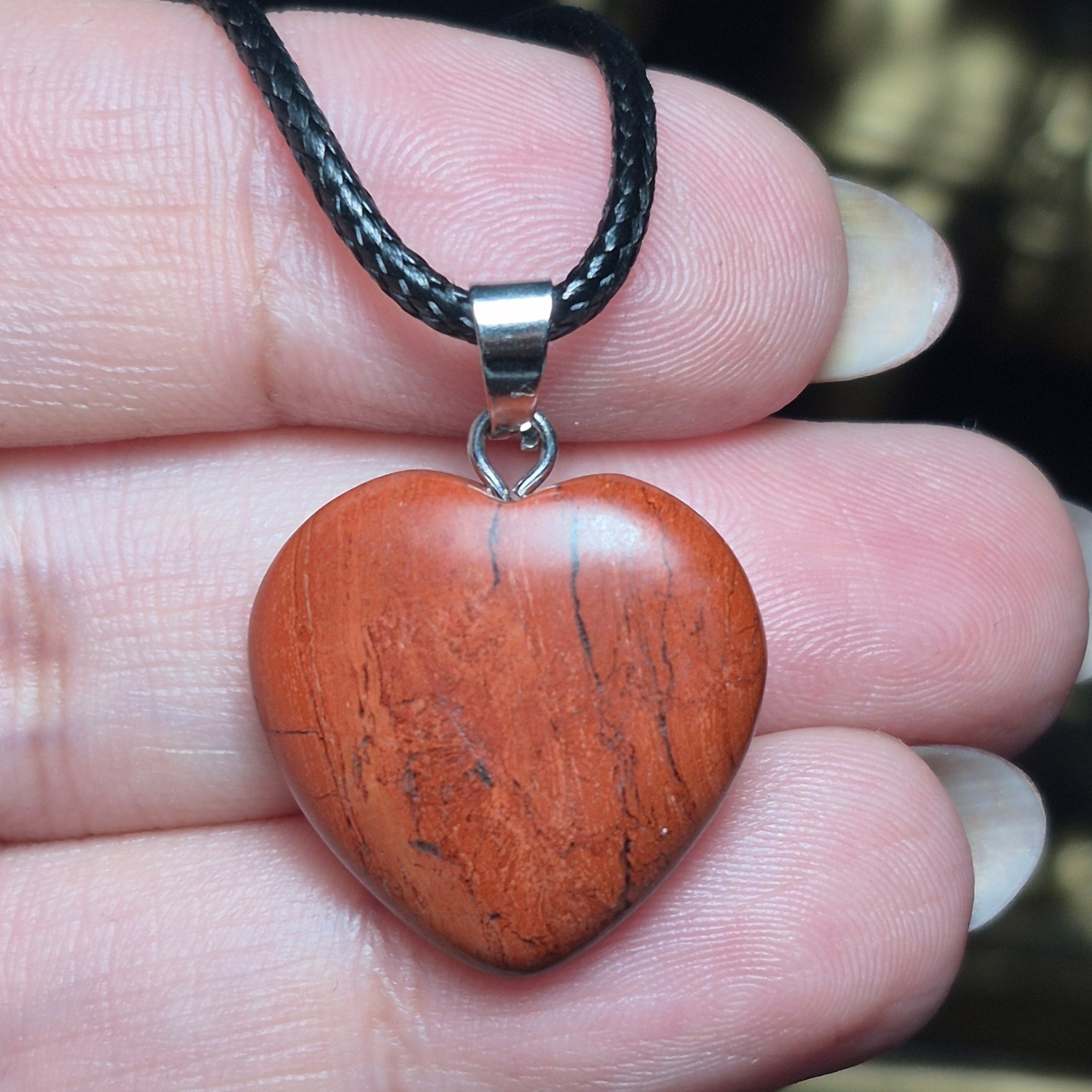 گردن آویز سنگ جاسپر سرخ معدنی  کد  Z7421