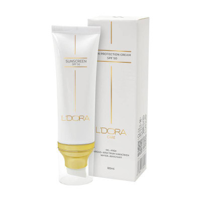 کرم ضدآفتاب SPF50 بی رنگ مناسب انواع پوست ۸۰ میلی لیتر